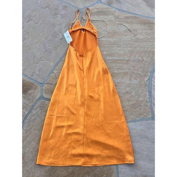 Zara dress Satin Effect Orange Maxi Open Back Small NWT ES - Picture 2 of 3